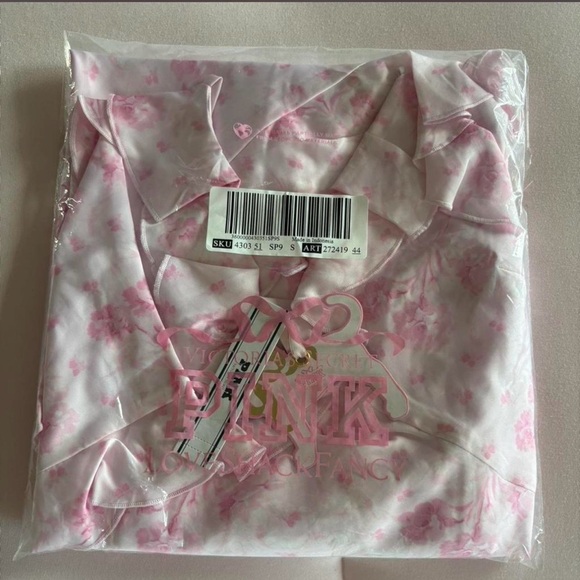 BRAND NEW LOVESHACKFANCY VICTORIA SECRETS Pink Ruffle Halter Midi Dress - Picture 5 of 8